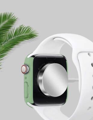 Apple Watch 7 Siyah Çerçeveli Siyah Kılıf 41mm - 5