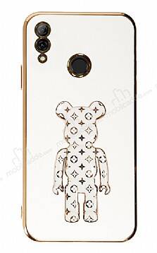 Eiroo Huawei P Smart 2019 Bearbrick Standlı Beyaz Silikon Kılıf - 1