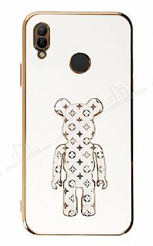 Eiroo Huawei Y6 2019 Bearbrick Standlı Beyaz Silikon Kılıf - 1