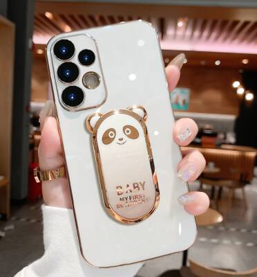 Eiroo iPhone 11 Baby Panda Standlı Beyaz Silikon Kılıf - 7