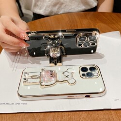 Eiroo iPhone 13 Candy Bear Standlı Pembe Silikon Kılıf - 3