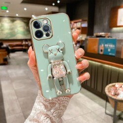 Eiroo iPhone 13 Candy Bear Standlı Yeşil Silikon Kılıf - 4