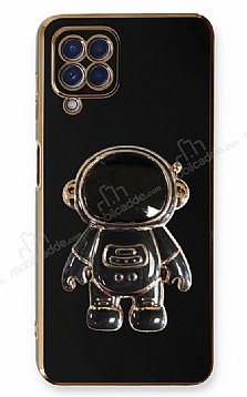 Eiroo Astronot Samsung Galaxy M32 Standl Siyah Silikon Klf