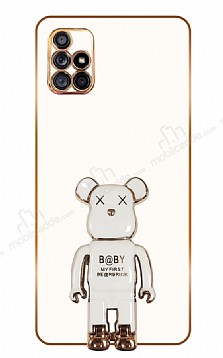 Eiroo Baby Bear Samsung Galaxy A71 Standl Beyaz Silikon Klf