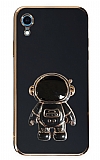Eiroo Astronot iPhone XR Standl Siyah Silikon Klf