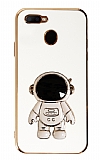 Eiroo Astronot Oppo A5s Standl Beyaz Silikon Klf