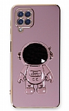 Eiroo Astronot Samsung Galaxy M22 Standl Mor Silikon Klf