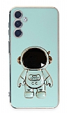 Eiroo Astronot Samsung Galaxy A24 4G Standl Yeil Silikon Klf