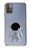 Eiroo Astronot Samsung Galaxy A51 Standl Mavi Silikon Klf