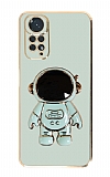 Eiroo Astronot Xiaomi Redmi Note 11 Standl Yeil Silikon Klf