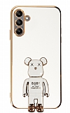 Eiroo Samsung Galaxy A04s Baby Bear Standl Beyaz Silikon Klf