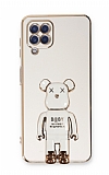 Eiroo Samsung Galaxy M32 Baby Bear Standl Beyaz Silikon Klf
