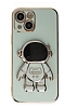 Eiroo Astronot iPhone 13 Standl Yeil Silikon Klf