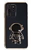 Eiroo Astronot Samsung Galaxy S20 Ultra Standl Siyah Silikon Klf