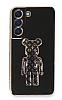 Eiroo Samsung Galaxy S21 FE 5G Bearbrick Standl Siyah Silikon Klf